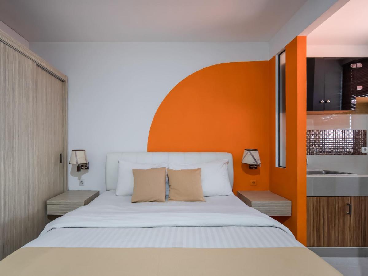 Aparthotel Cove Taman Jakarta Exterior foto